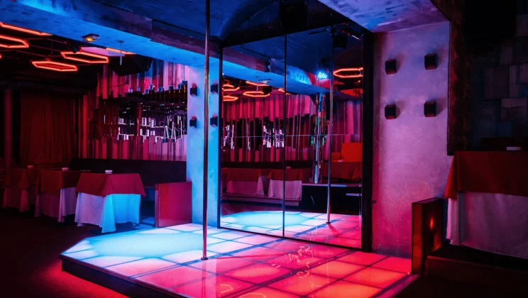 Exotic Dancer SEO: How Performers Can Build Personal Brands Online